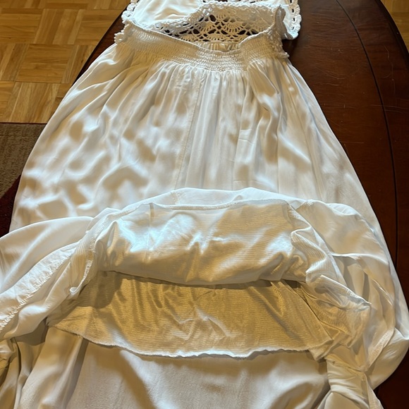 White Crochet Lace Dress with Halter V-neck. Flare Long Maxi Beach Dress. Size S - Picture 15 of 15